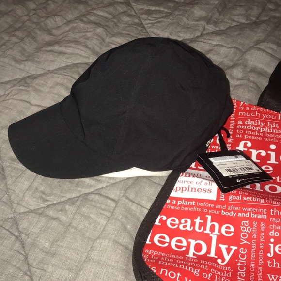 Lululemon Ultra Light Speed Run Hat 